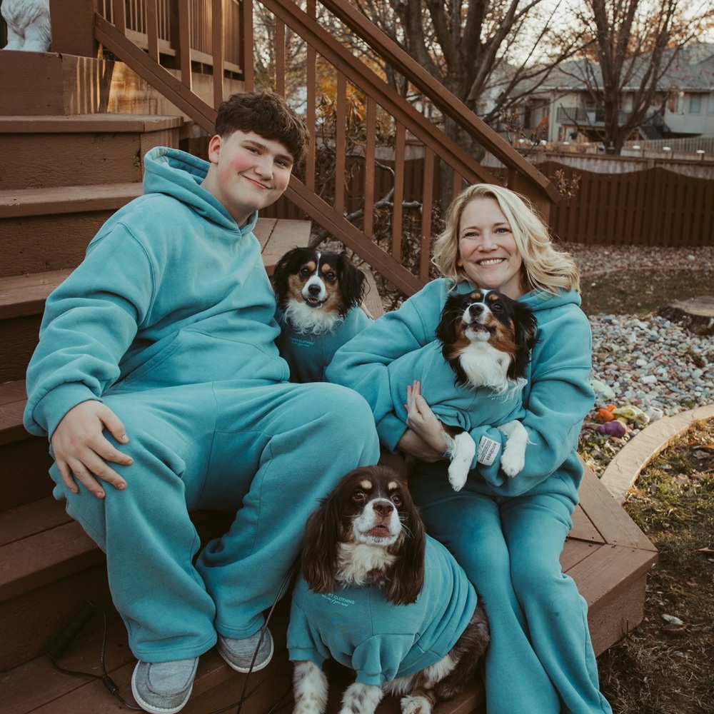 Comfrt Clothing UNISEX Cozy Dusty teal blue sweatshirt Hoodie Sz Large